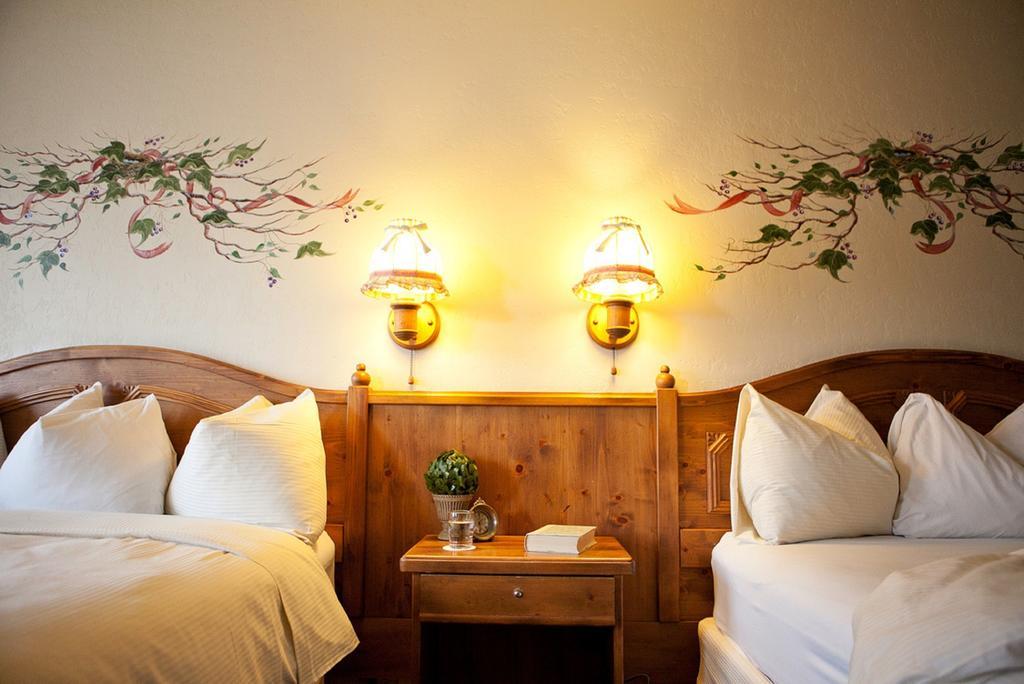 Enzian Inn Leavenworth Exterior foto